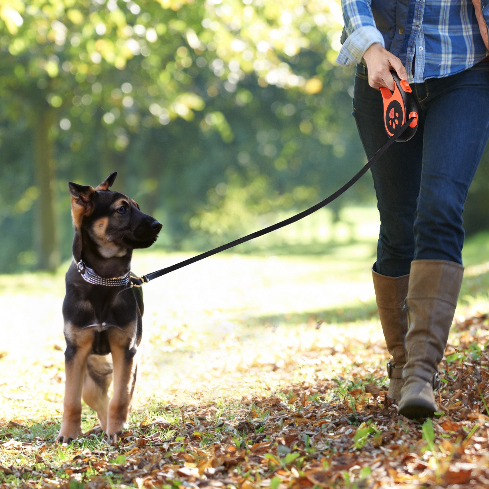 16.5ft Retractable Dog Leash for Large Dogs, Heavy Duty Walking Leash for Pets up to 110 lbs, 360Â¡Ã£ Tangle-Free with Anti-Slip Handle,