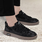 Men's Black Casual Shoes - Outdoor Travel Sneakers, Fashion Low-Top Walking Shoes for Men, Comfortable & Slip-Resistant Athletic Shoes (Black)