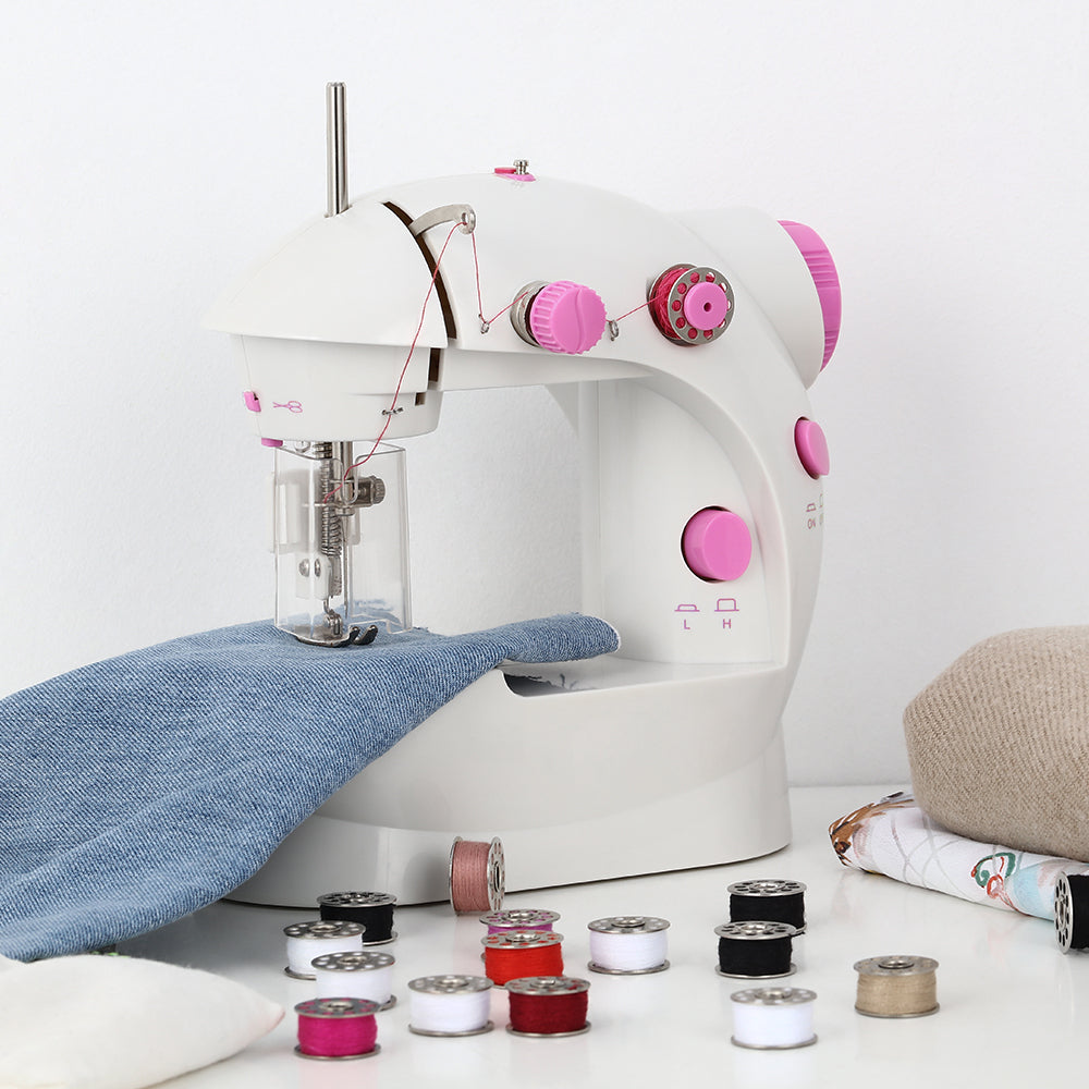 Mini Electric Portable Sewing Machine for Beginners, 2-Speed Double Thread Mending Machine with Foot Pedal