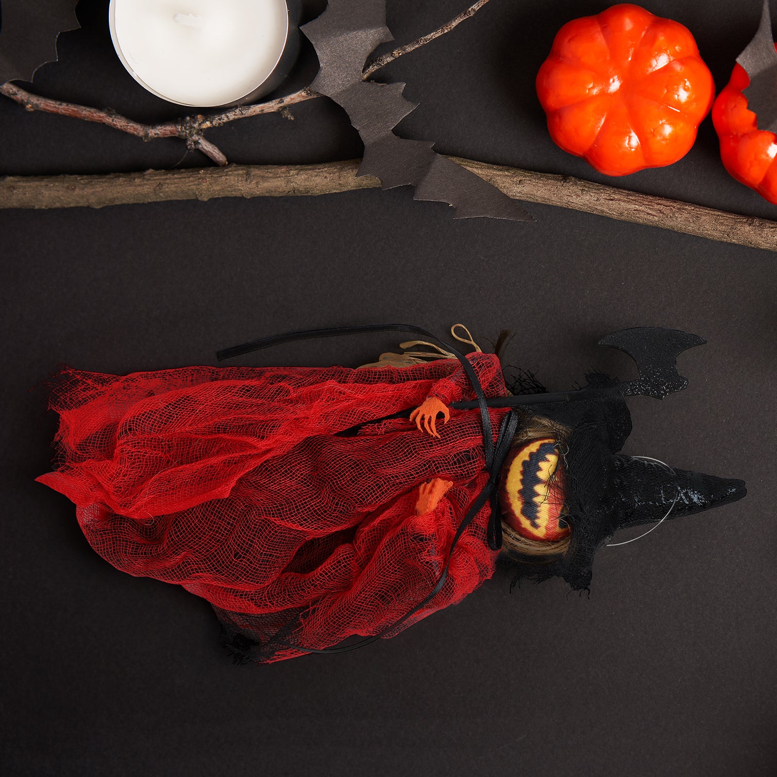 Halloween Black Bottle Brush Tree with Glitter Eyeballs, 8inch Spooky Tabletop Decoration for Halloween Party, Haunted House, and Holiday Home Decor