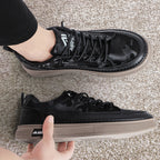 Men's Black Casual Shoes - Outdoor Travel Sneakers, Fashion Low-Top Walking Shoes for Men, Comfortable & Slip-Resistant Athletic Shoes (Black)