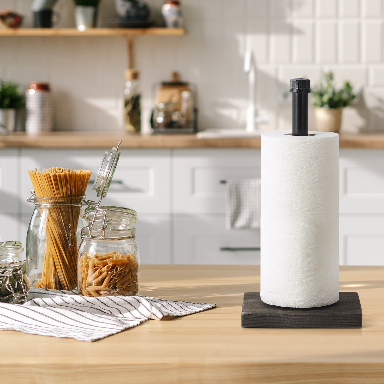 An industrial wind black kitchen countertop paper towel rack, kitchen practical simple style countertop paper towel rack
