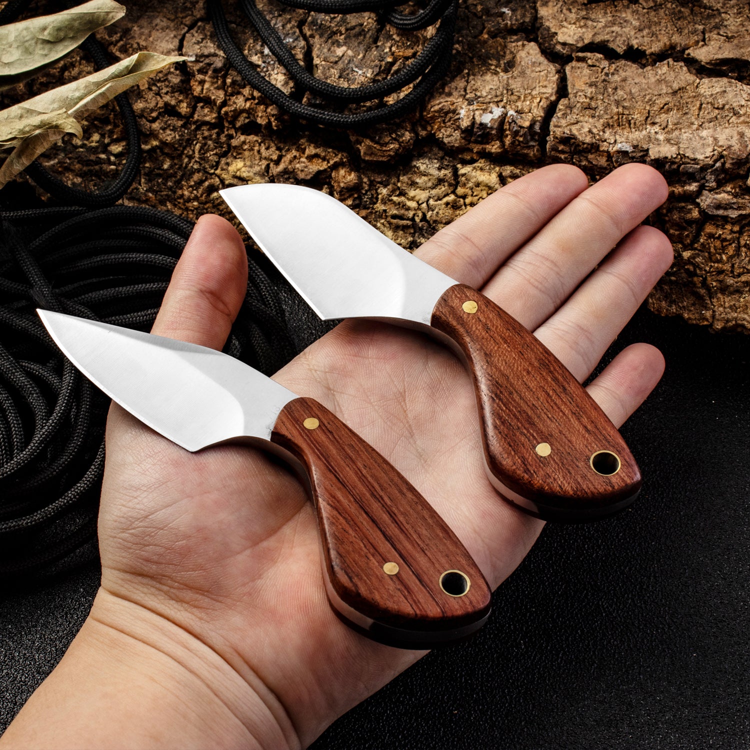 2-Piece Set Durable Stainless Steel Full Tang Camping Knives with Protective Sheaths for Outdoor Activities