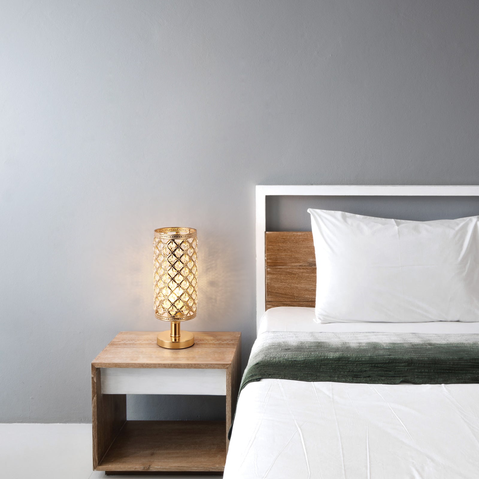 Luxury Gold K9 Crystal Table Lamp, Modern Decorative Nightstand Lamp with Hollow Metal Base for Bedroom