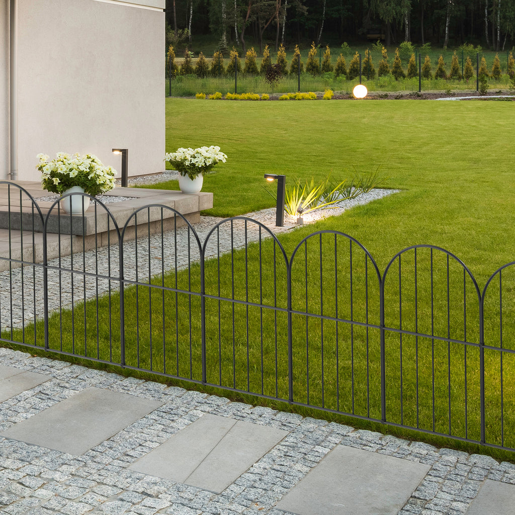Small Arched Garden Fence 10-Pack, 16.5"H x 10ft L Metal Wire Animal Barrier for Small Dogs