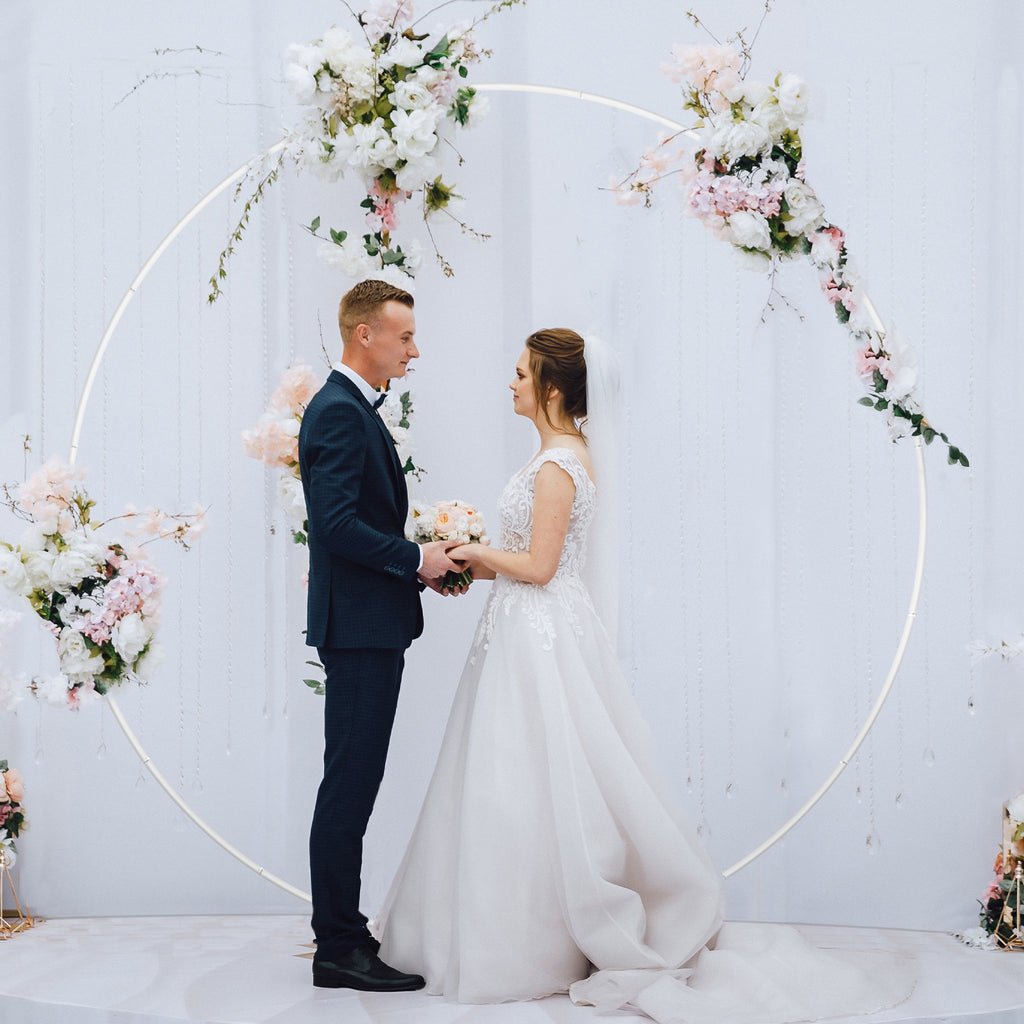6.6ft Wreath Stand, Photographic Background Stand, Metal Circle Balloon Arch Kit, Suitable for Wedding, Party Background Decoration, Birthday Anniversary, Bridal Decoration, Gold, White