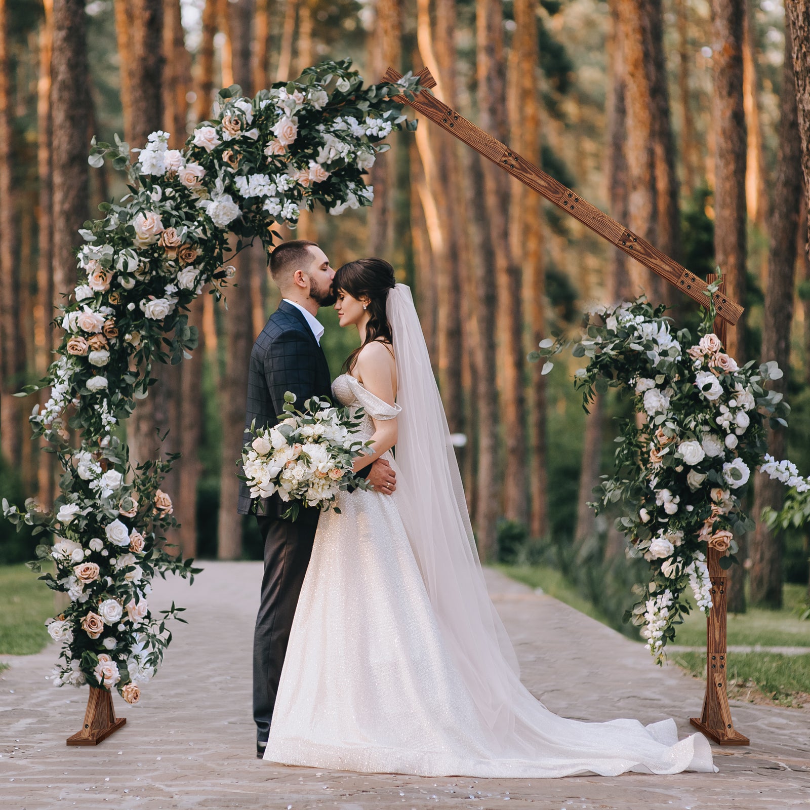 9FT Roof Style Wooden Wedding Arch, Rustic Brown Solid Wood Ceremony Arch Backdrop Stand, Heavy Duty Freestanding Arbor Frame for Wedding, Bridal Shower, Birthday, Anniversary, Indoor & Outdoor Decor