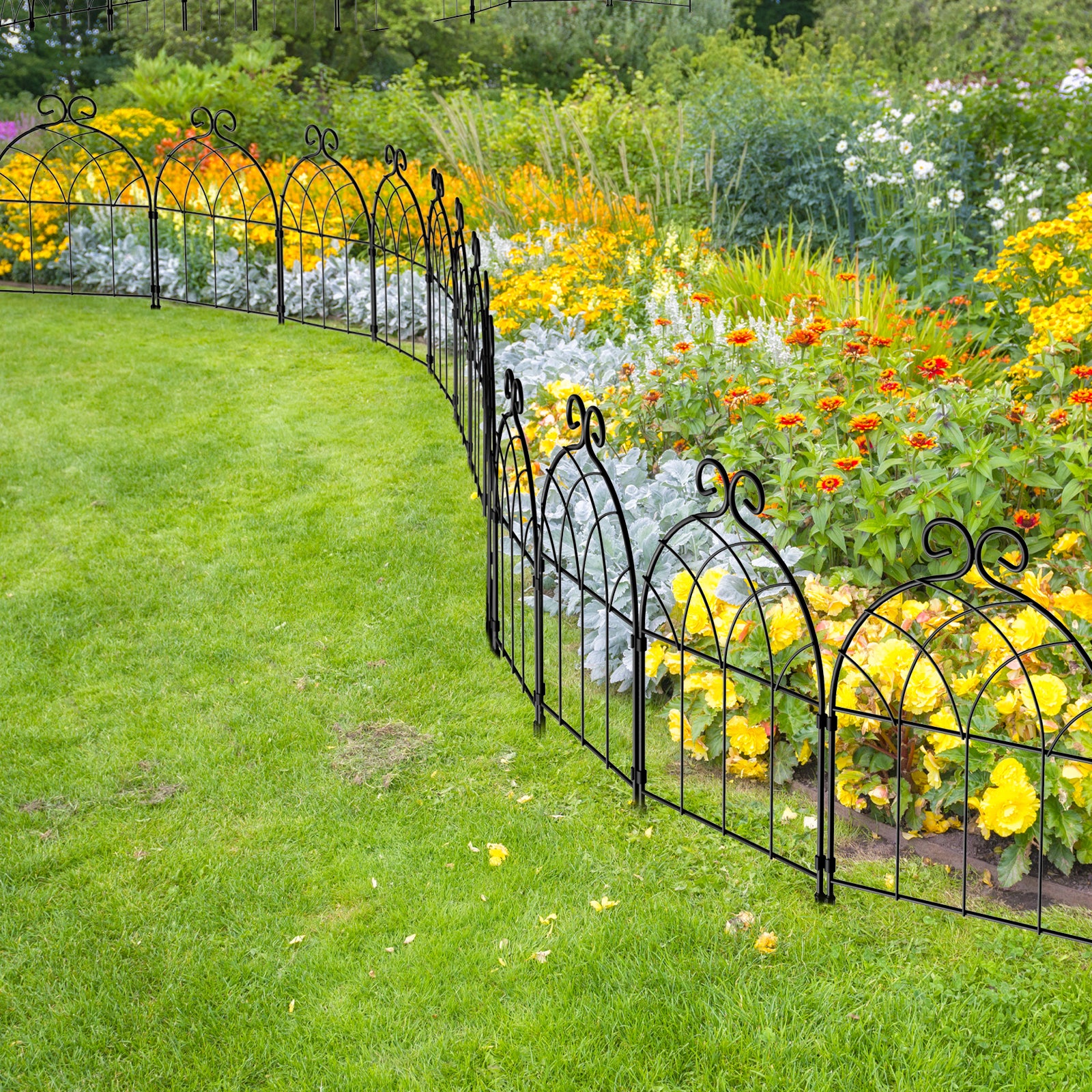 20-Piece Decorative Metal Garden Fence, Interlocking Flower Bed Edging Border, White Retro Design