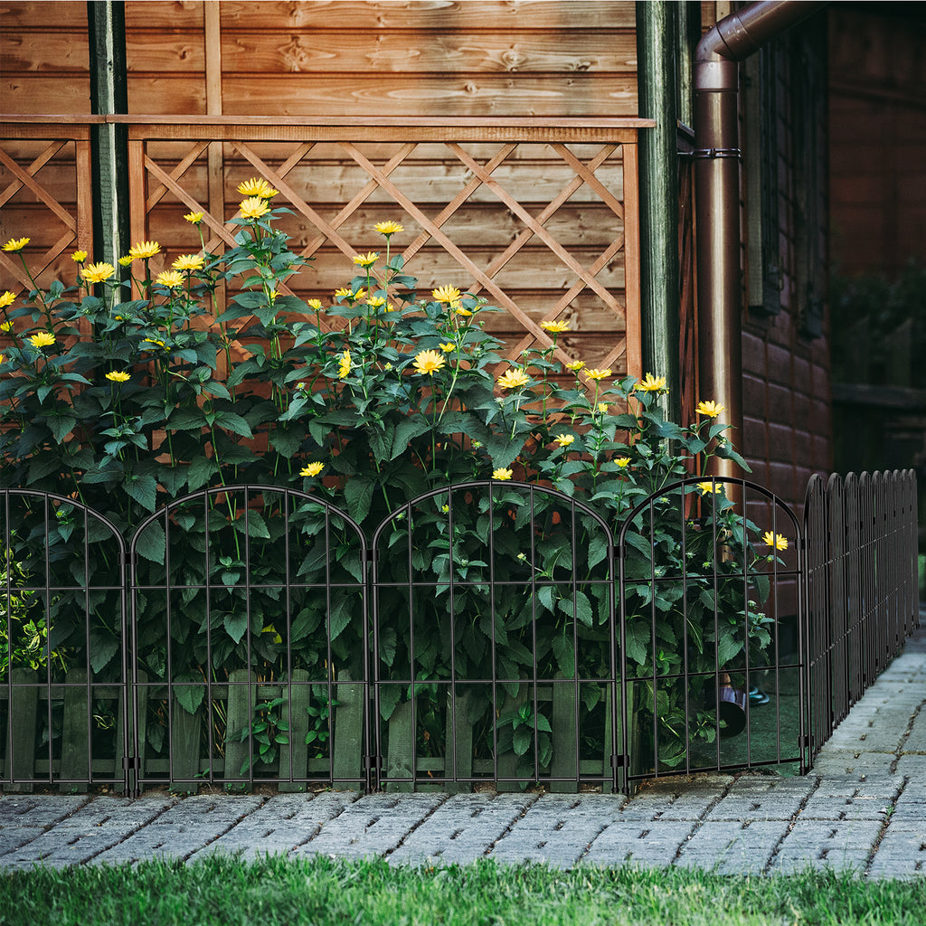 10-Pack Arched Garden Fence Panels, 22"H x 10ft L Rustproof Wire Edging with Stabilizing Plastic Stakes
