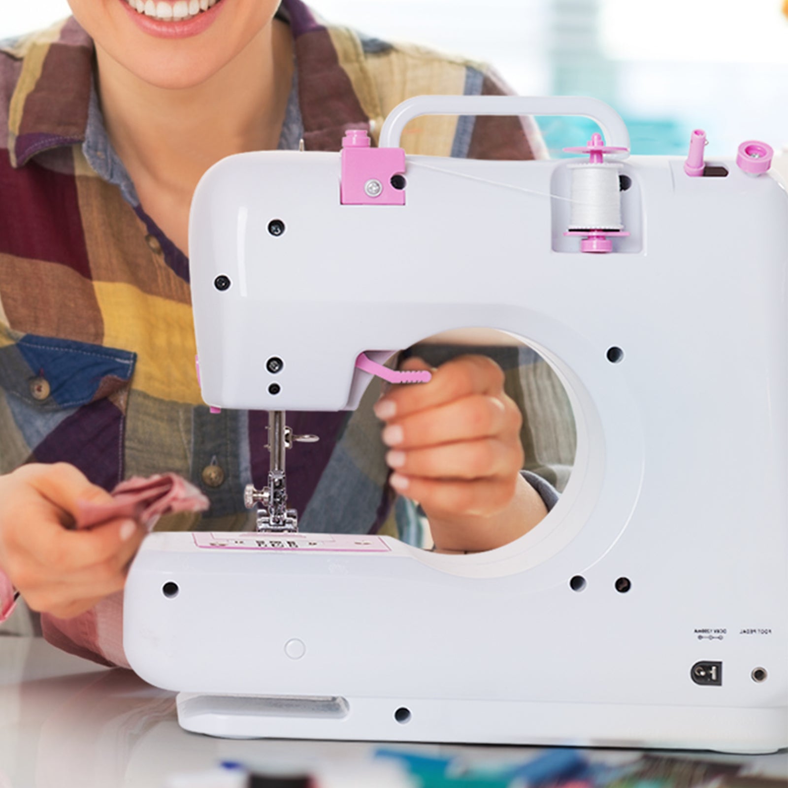Portable Multi-Functional Sewing Machine - 12 Built-in Stitches & 2 Speeds - Electric Crafting Machine for Adults & Beginners, Pink