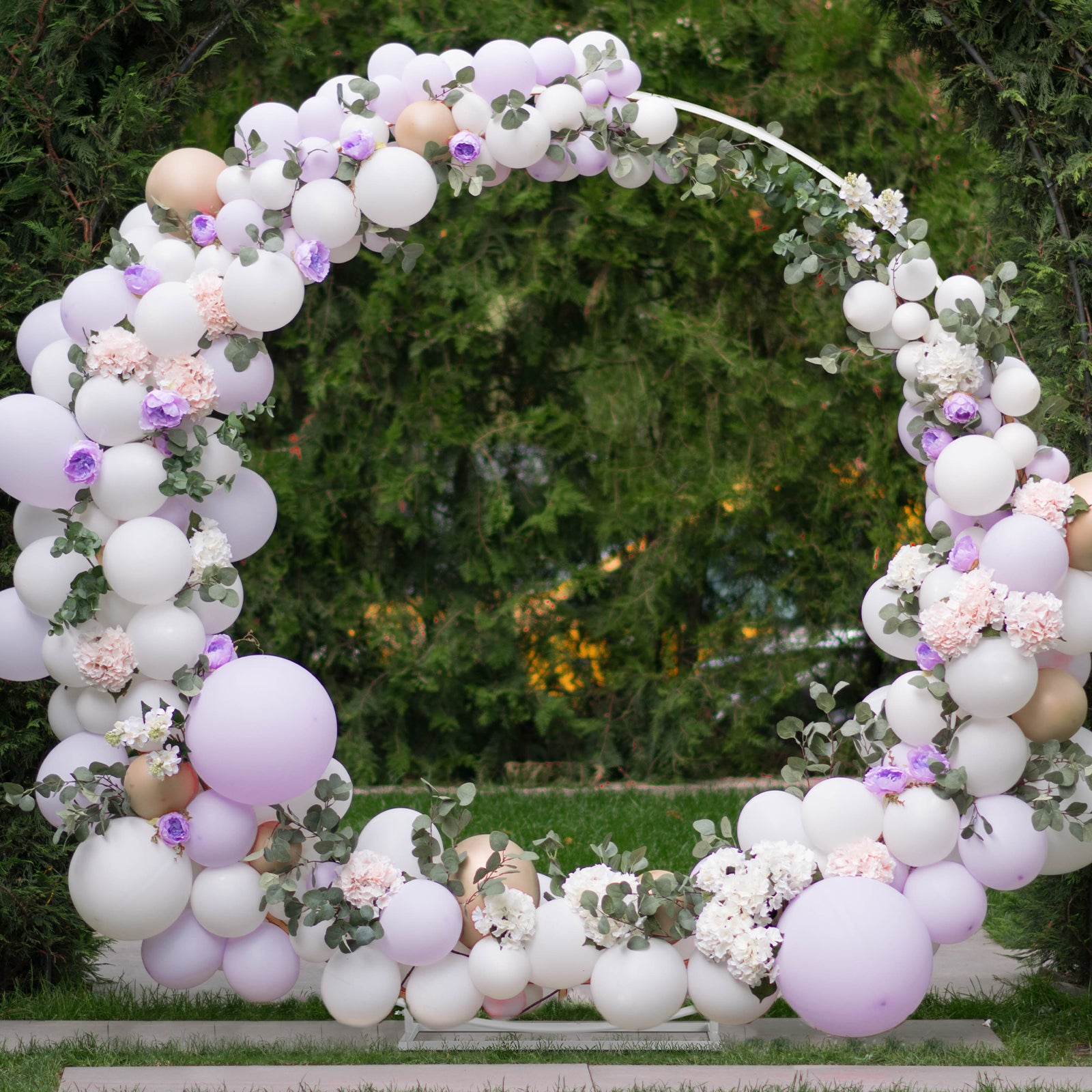 6.6ft Wreath Stand, Photographic Background Stand, Metal Circle Balloon Arch Kit, Suitable for Wedding, Party Background Decoration, Birthday Anniversary, Bridal Decoration, Gold, White