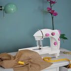 Mini Electric Portable Sewing Machine for Beginners, 2-Speed Double Thread Mending Machine with Foot Pedal