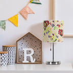 Modern Leaf Pattern Bedside Table Lamp， Decorative Printed Fabric Nightstand Lamp for Decor.