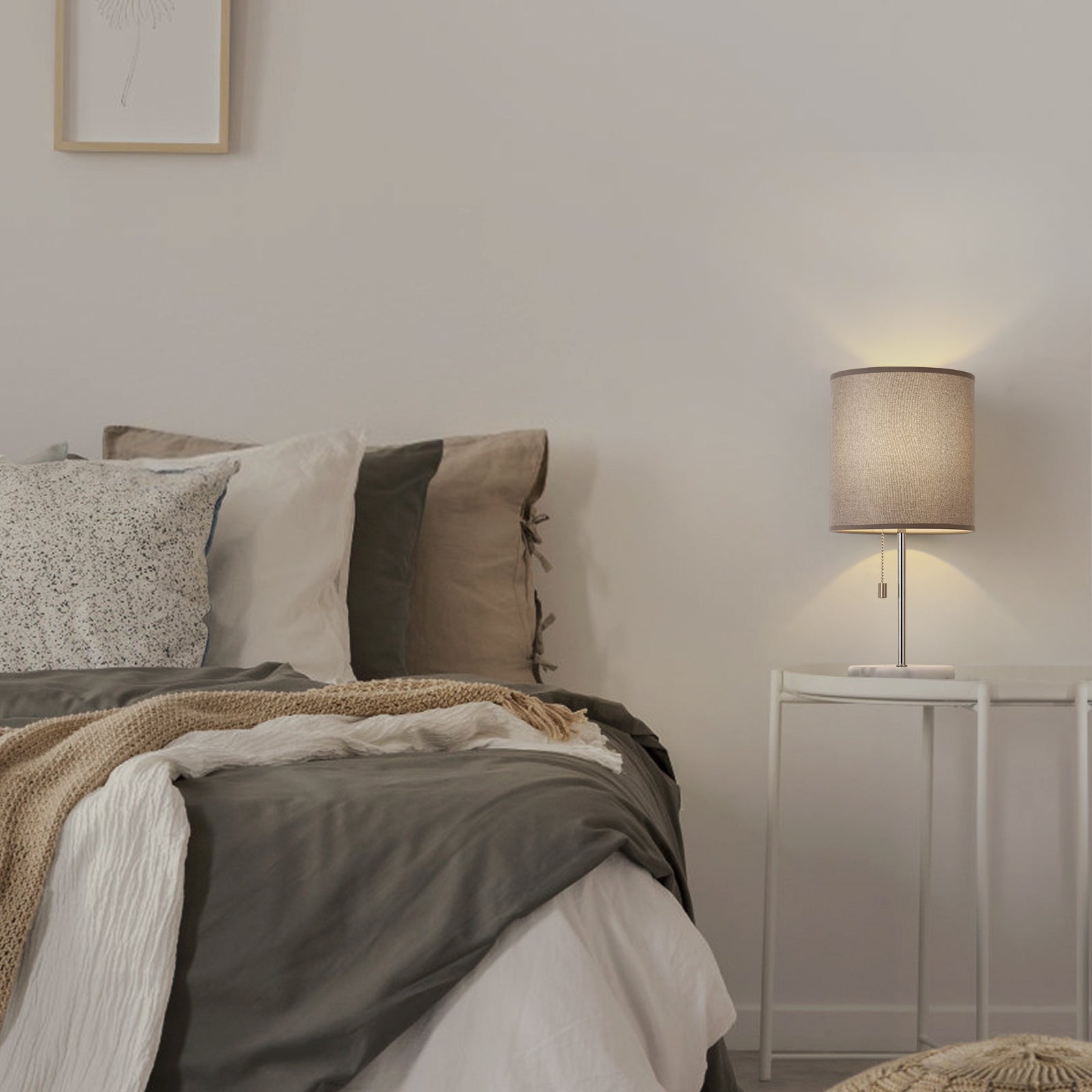 Modern Marble Base Bedside Lamp with Grey Shade， Elegant Nightstand Lamp for High-End Interiors.