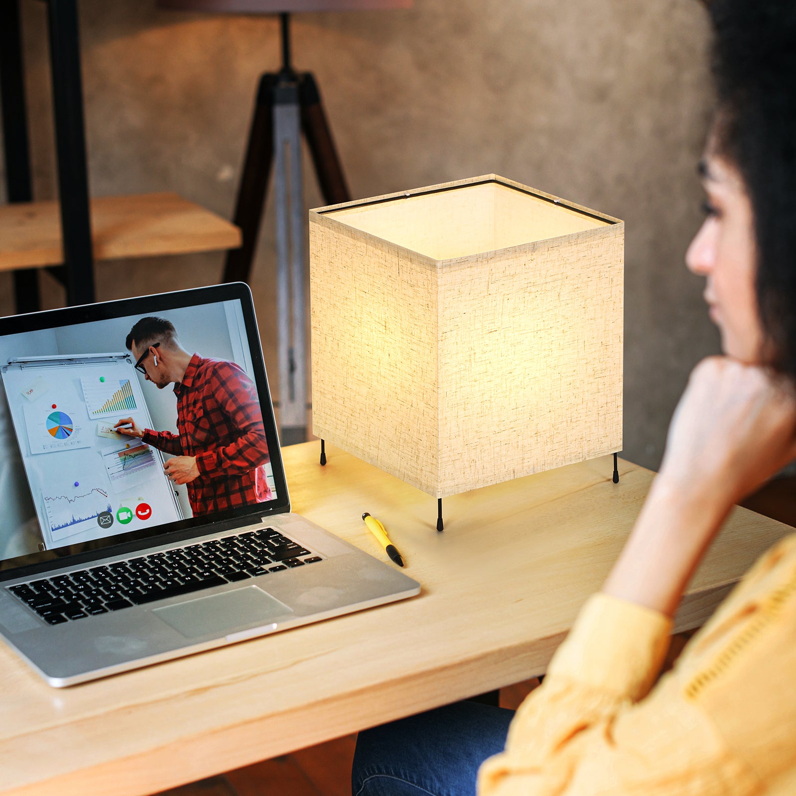 Modern Square Tripod Table Lamp Set (Set of 2), Geometric Bedside Nightstand Lights for Kids.