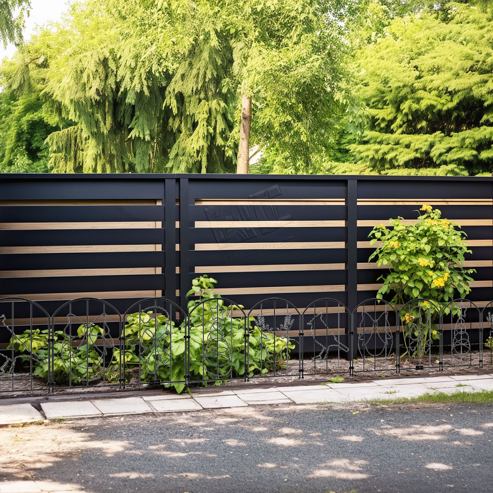 10-Pack Decorative Garden Fence - 10.5ft Christmas Pattern Metal Border, Animal Barrier for Patio & Yard