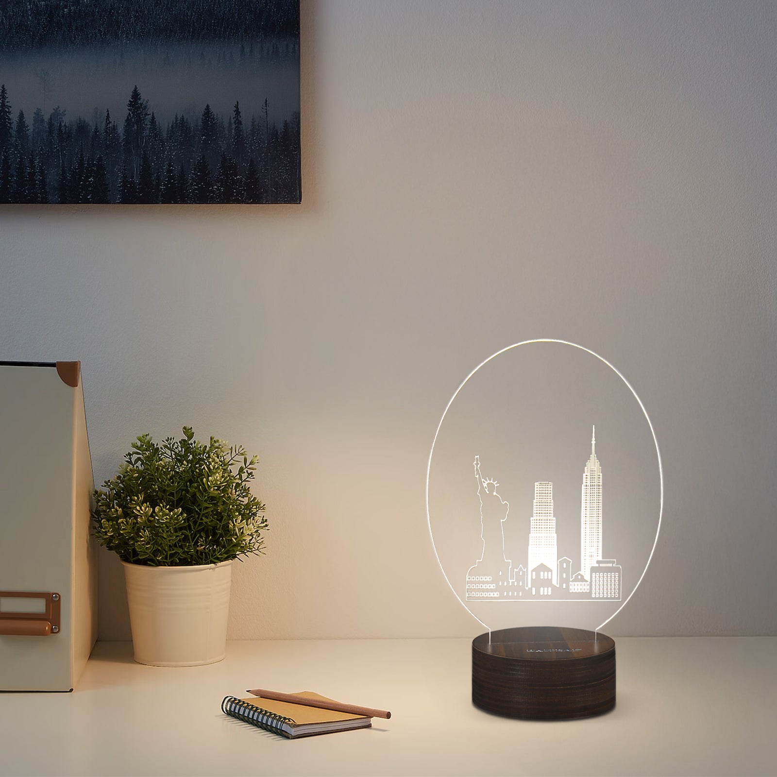 New York City Skyline 3D Acrylic Night Light, Statue of Liberty & Empire State Building LED Table Lamp with Wooden Base, USB Powered Decor Desk Lamp, Anti-Slip Base Bedroom Bedside Decor Lamp, Creative Souvenir Gift for Home Decor